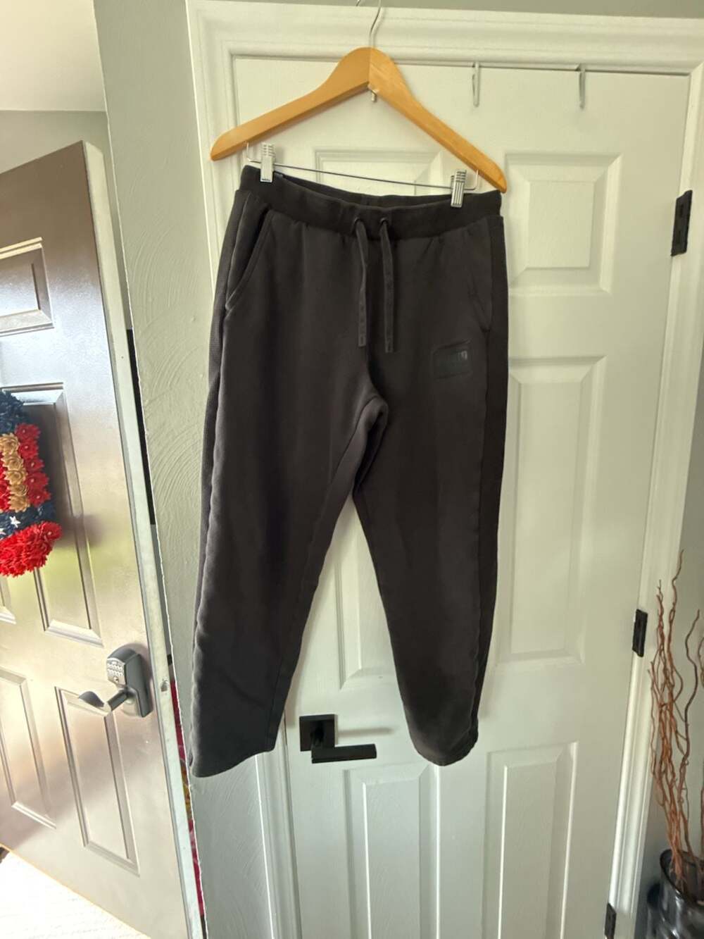 Puma Track Pants Size L Black Sweatpants Logo Patch